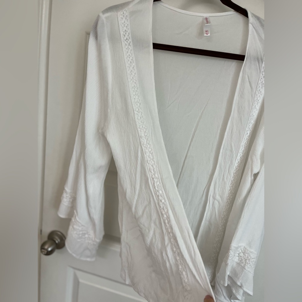 Xhilaration White Gauzy Open-Front Cardigan or Cover Up crochet Trim Size M L - Picture 3 of 8